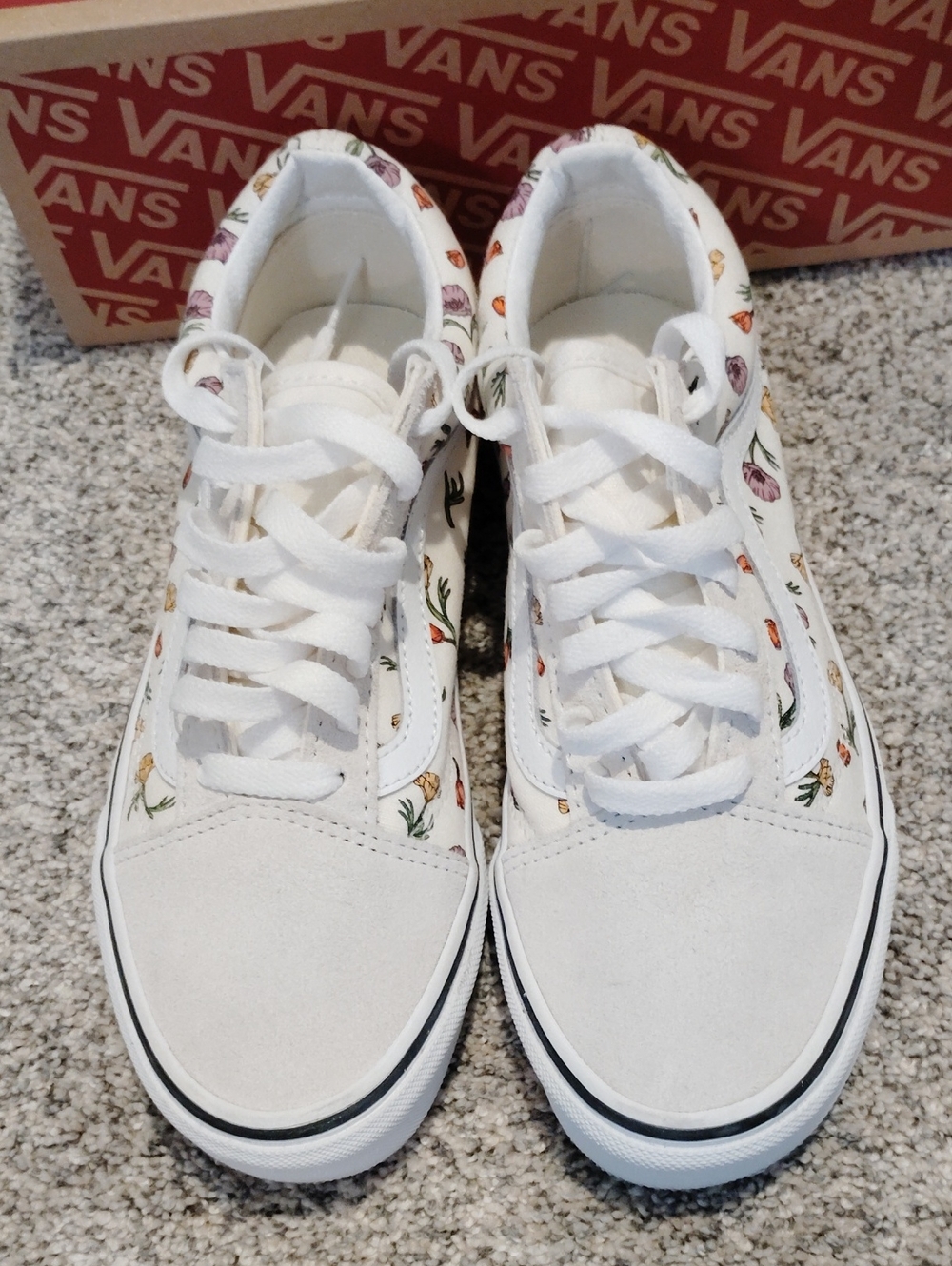 Vans White Low-Top Poppy Floral Cream Sneakers
